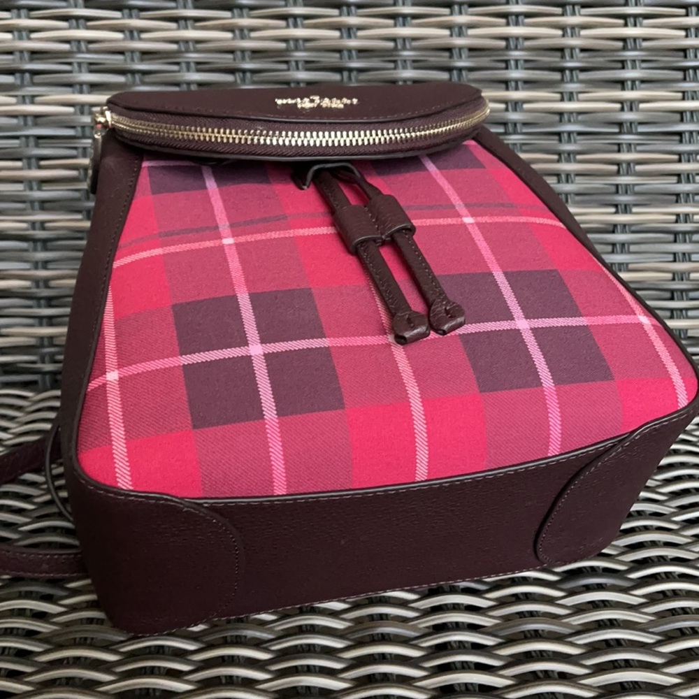 Kate Spade leila medium flap backpack - Picture 12 of 16